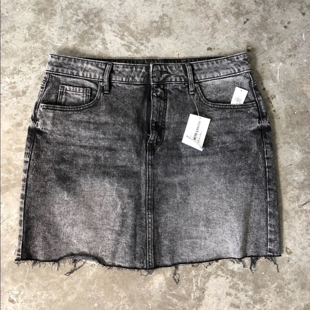 NWT old navy frayed denim skirt